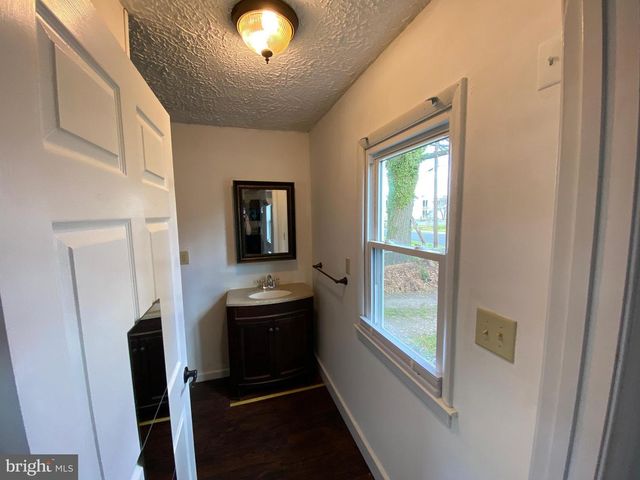 201 NORTH IRVING #B, Colonial Beach, VA 22443