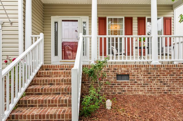 1128 Woodlands Creek Way, Apex, NC 27502