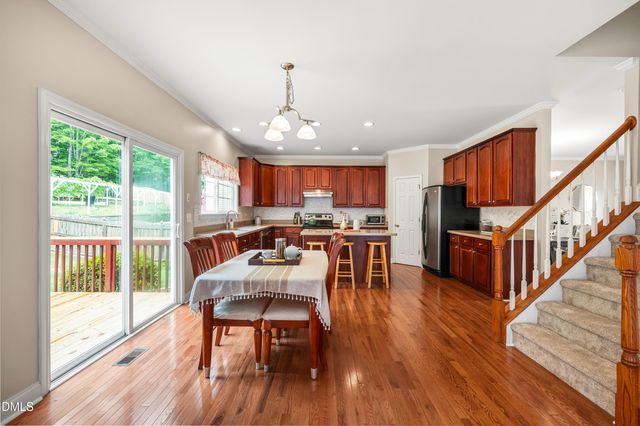 1128 Woodlands Creek Way, Apex, NC 27502