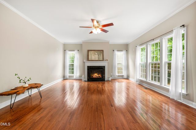 1128 Woodlands Creek Way, Apex, NC 27502