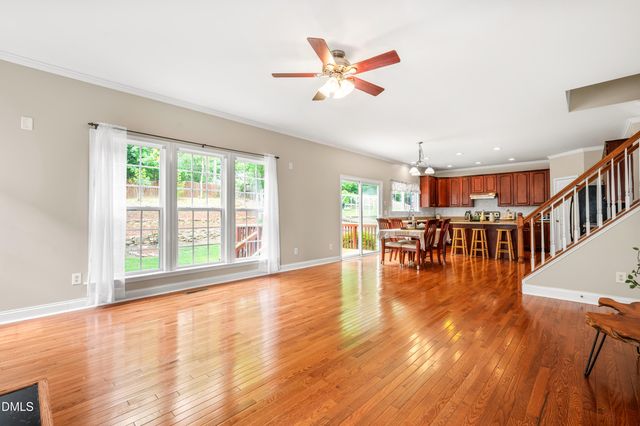 1128 Woodlands Creek Way, Apex, NC 27502