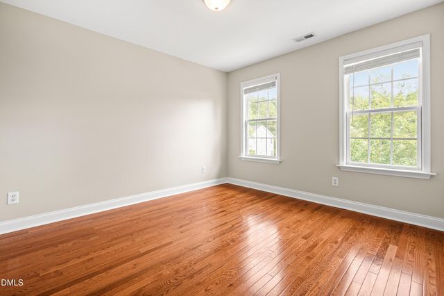 1128 Woodlands Creek Way, Apex, NC 27502