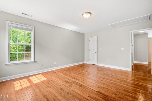 1128 Woodlands Creek Way, Apex, NC 27502