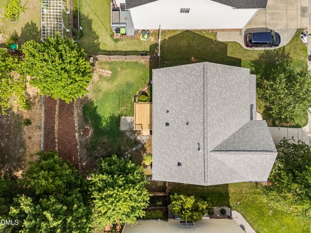 1128 Woodlands Creek Way, Apex, NC 27502