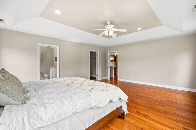 1128 Woodlands Creek Way, Apex, NC 27502