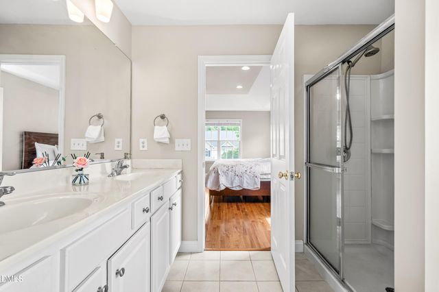 1128 Woodlands Creek Way, Apex, NC 27502