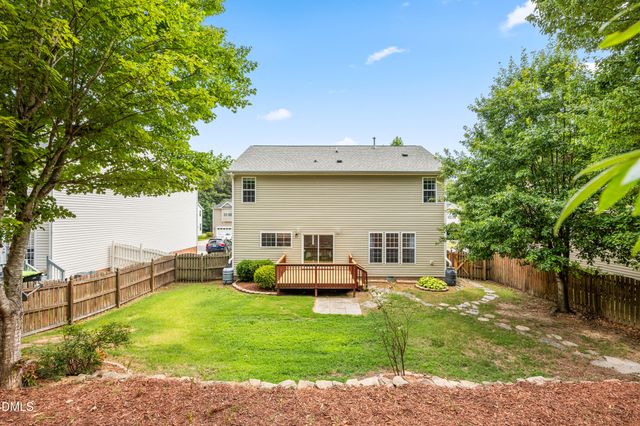 1128 Woodlands Creek Way, Apex, NC 27502