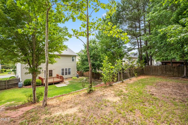 1128 Woodlands Creek Way, Apex, NC 27502
