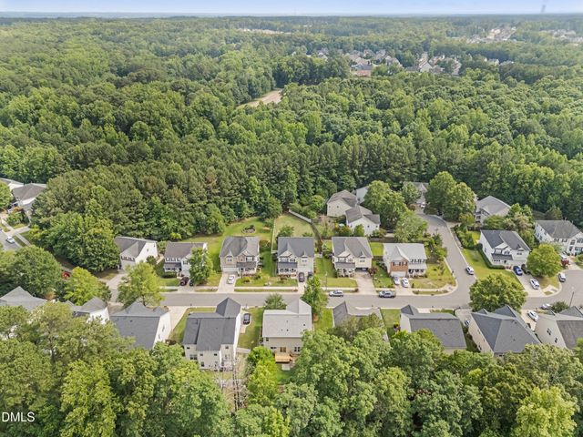 1128 Woodlands Creek Way, Apex, NC 27502