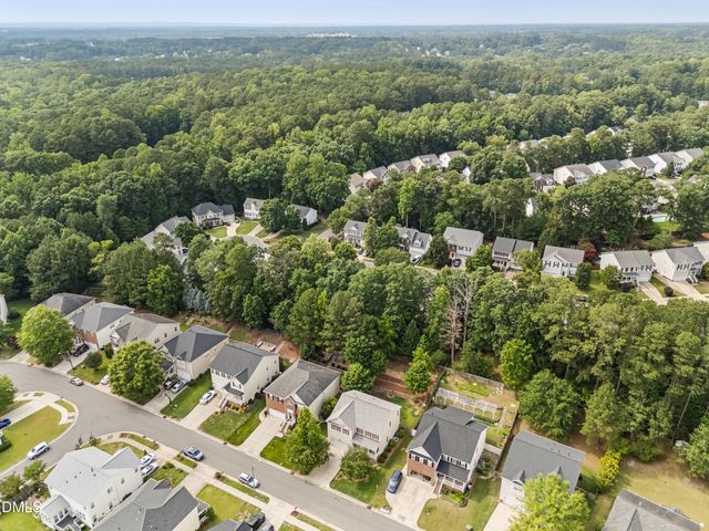 1128 Woodlands Creek Way, Apex, NC 27502