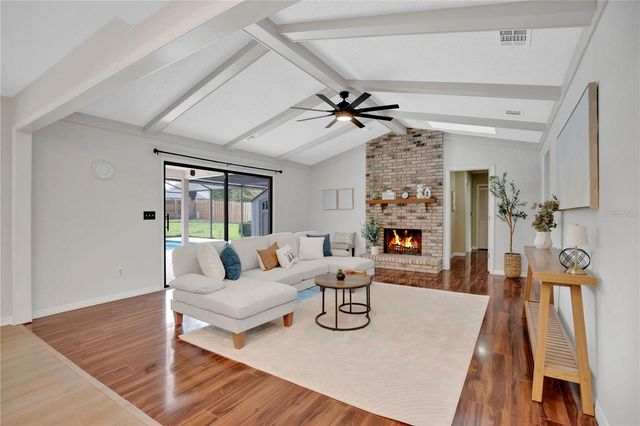 1386 S RIDGE LAKE CIRCLE, Longwood, FL 32750