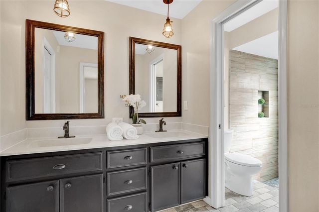 1386 S RIDGE LAKE CIRCLE, Longwood, FL 32750