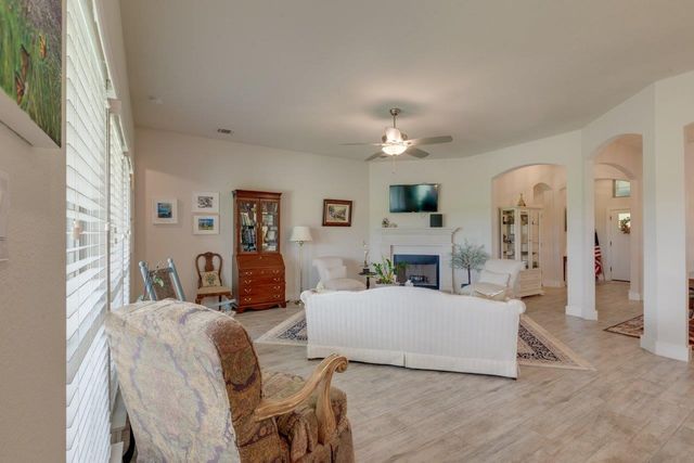 10393 County Road 346, Terrell, TX 75161