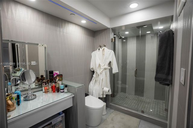 210 174th Street 309, Sunny Isles Beach, FL 33160