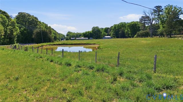 688 Three Chopt Rd, Goochland, VA 23103