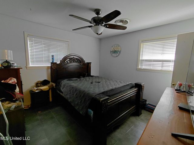 1443 Sheffield Drive, Jackson, MS 39211