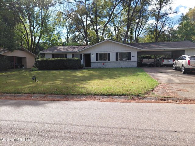 1443 Sheffield Drive, Jackson, MS 39211