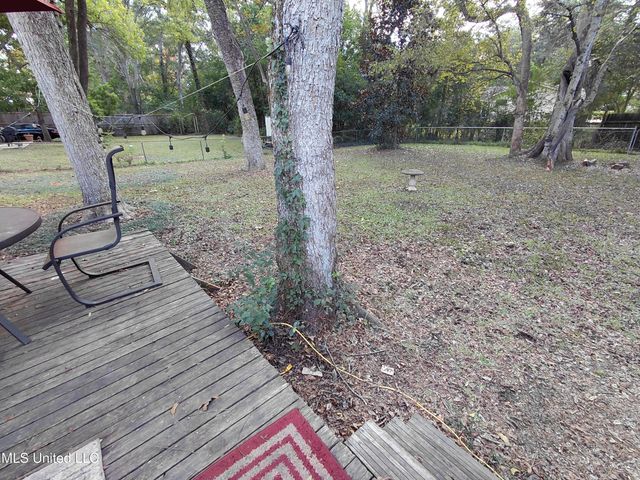 1443 Sheffield Drive, Jackson, MS 39211