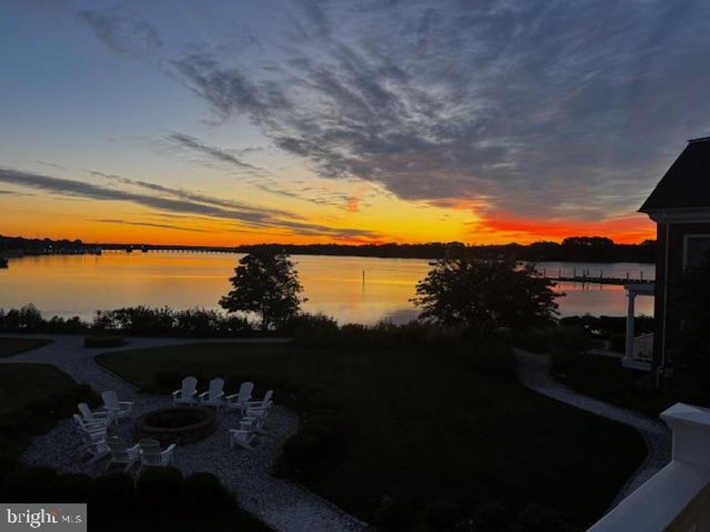 118 LITTLE HARBOR WAY #201, Chestertown, MD 21620