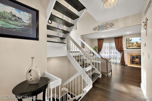 5318 Wright Way Wright Way, West Bloomfield, MI 48322