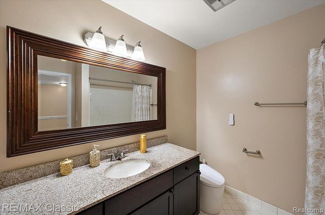 5318 Wright Way Wright Way, West Bloomfield, MI 48322