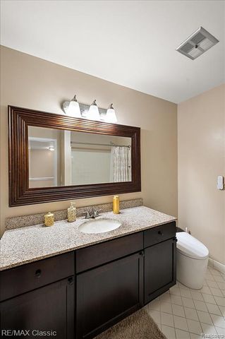 5318 Wright Way Wright Way, West Bloomfield, MI 48322