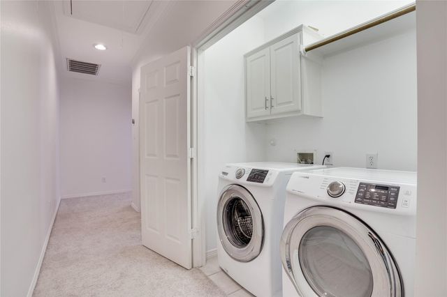 3015 W Park At Fairdale, Houston, TX 77057