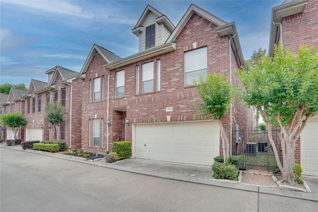 3015 W Park At Fairdale, Houston, TX 77057