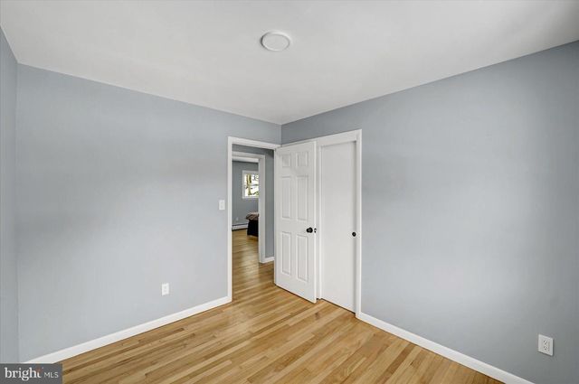 2120 N OAK LN, State College, PA 16803