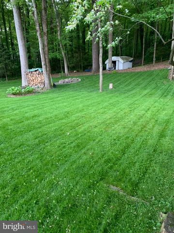 2120 N OAK LN, State College, PA 16803