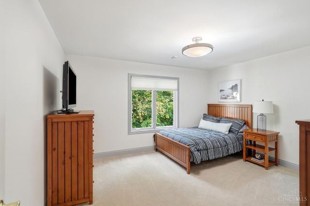 970 River Forest Drive, Hamilton Twp, OH 45039