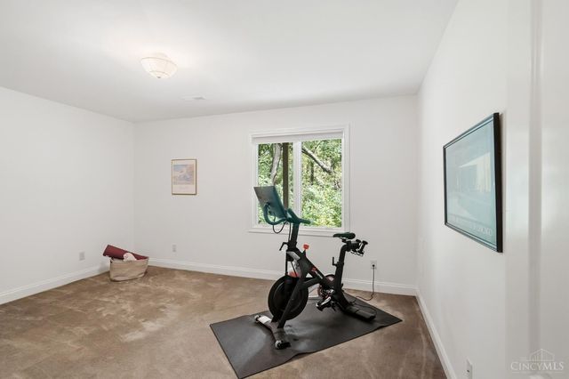 970 River Forest Drive, Hamilton Twp, OH 45039