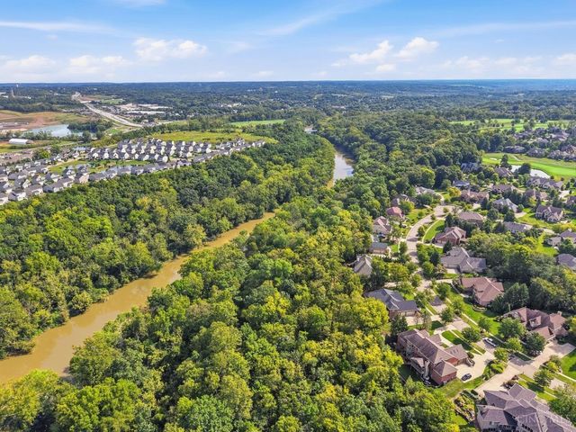 970 River Forest Drive, Hamilton Twp, OH 45039