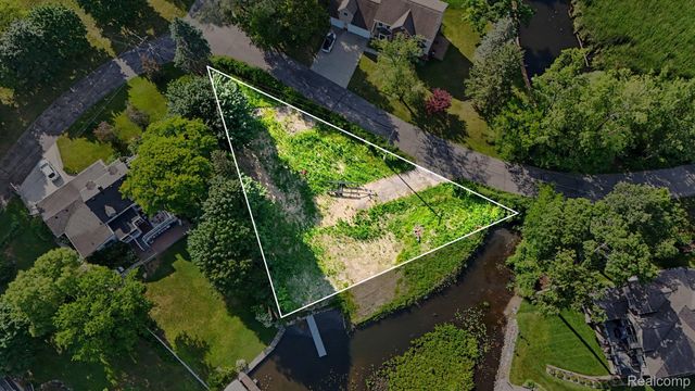 4190 Meyers Road, Independence Charter Township, MI 48329
