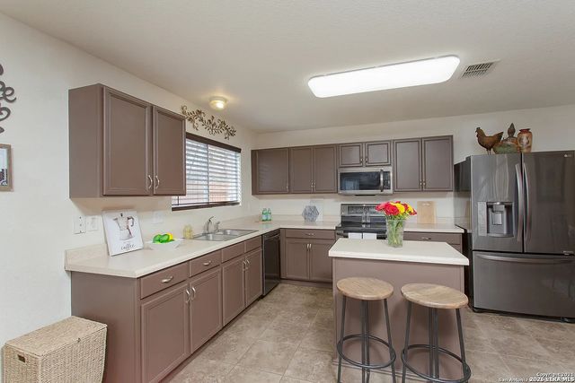 4014 Miho, San Antonio, TX 78223