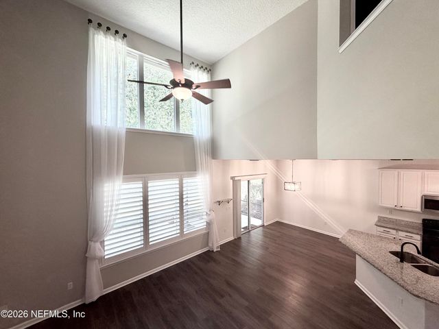 1720 CROSS PINES Drive, Fleming Island, FL 32003
