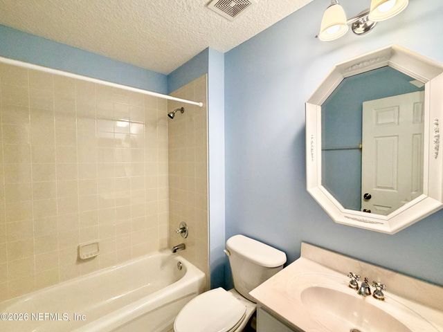 1720 CROSS PINES Drive, Fleming Island, FL 32003
