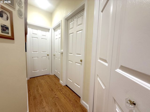 1505 CANAL St, Springfield, OR 97477