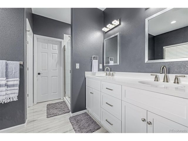 28495 La Donna Vista Ln, Elizabeth, CO 80107