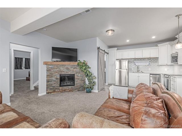 28495 La Donna Vista Ln, Elizabeth, CO 80107