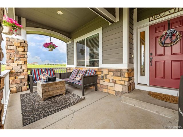 28495 La Donna Vista Ln, Elizabeth, CO 80107
