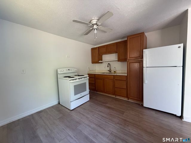7 Padanaram Road C53, Danbury, CT 06811