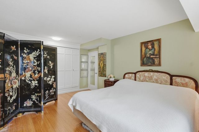 14 Concord Avenue 102, Cambridge, MA 02138
