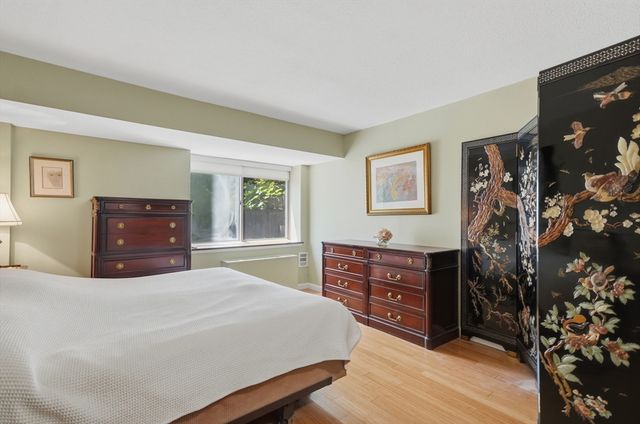 14 Concord Avenue 102, Cambridge, MA 02138