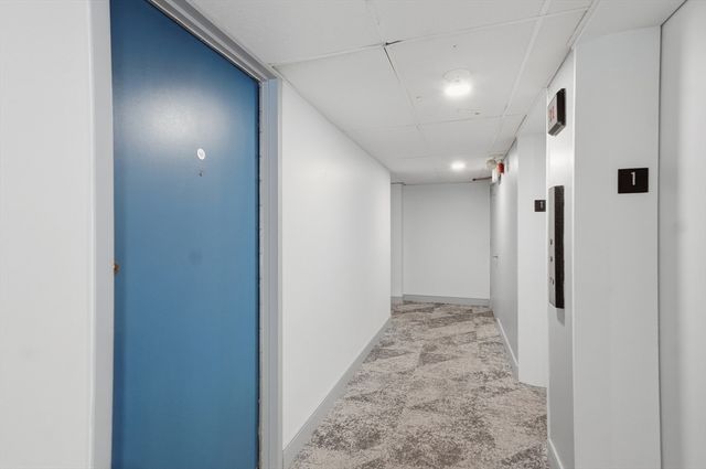 14 Concord Avenue 102, Cambridge, MA 02138