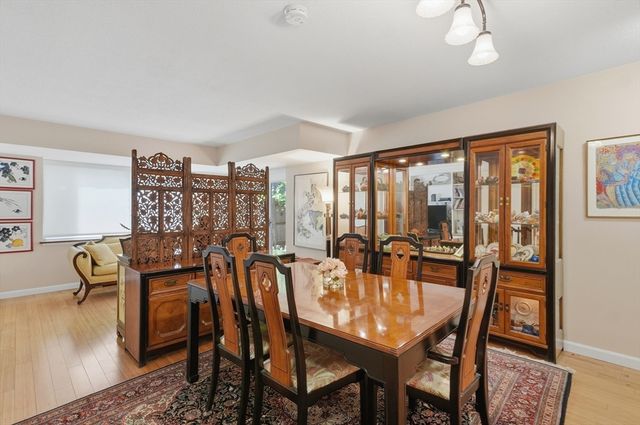 14 Concord Avenue 102, Cambridge, MA 02138