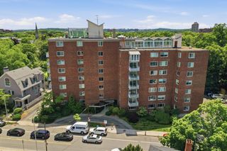 14 Concord Avenue 102, Cambridge, MA 02138