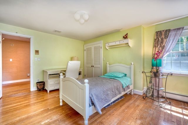 65 Sherburne Rd S, Lexington, MA 02421