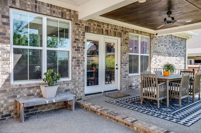 216 Kelbrook Dr, Nolensville, TN 37135