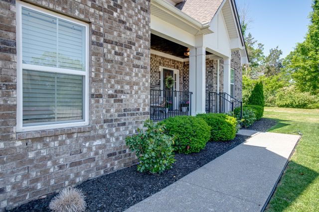216 Kelbrook Dr, Nolensville, TN 37135